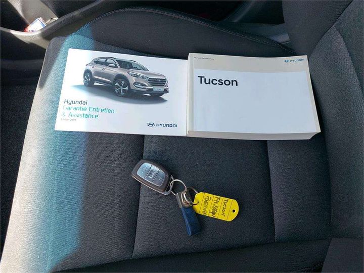 Photo 6 VIN: TMAJ3817AKJ865463 - HYUNDAI TUCSON 