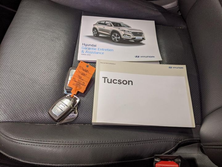 Photo 8 VIN: TMAJ3817GKJ741840 - HYUNDAI TUCSON 