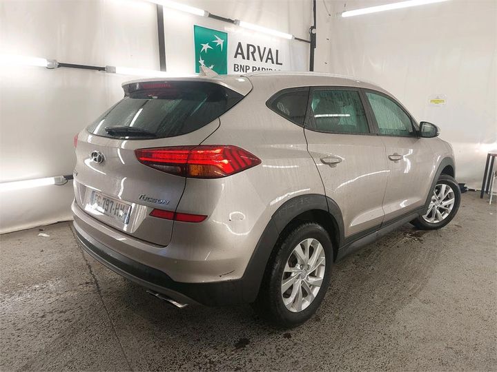 Photo 2 VIN: TMAJ3817GKJ879782 - HYUNDAI TUCSON 