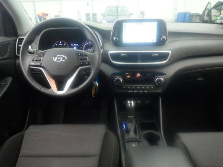 Photo 5 VIN: TMAJ3817GKJ898717 - HYUNDAI TUCSON 