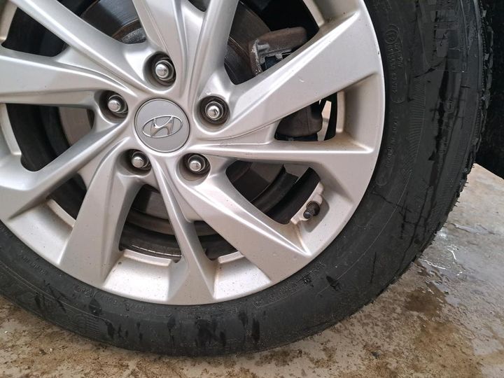 Photo 10 VIN: TMAJ3817GLJ040804 - HYUNDAI TUCSON 