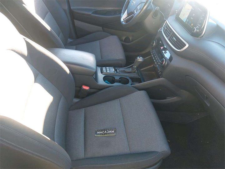 Photo 24 VIN: TMAJ3817GLJ043297 - HYUNDAI TUCSON HYBRID 