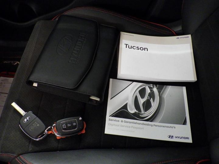 Photo 11 VIN: TMAJ3817GLJ083168 - HYUNDAI TUCSON 