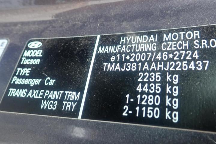 Photo 13 VIN: TMAJ381AAHJ225437 - HYUNDAI TUCSON 