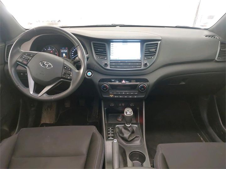 Photo 3 VIN: TMAJ381ACJJ665670 - HYUNDAI TUCSON 