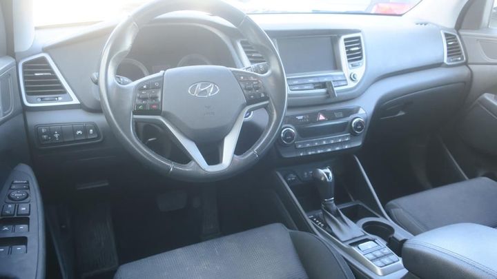 Photo 3 VIN: TMAJ381ADJJ561249 - HYUNDAI TUCSON 