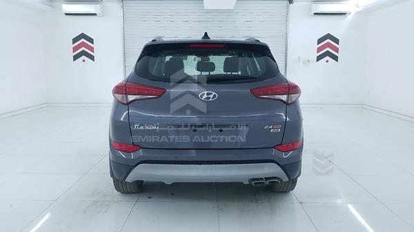 Photo 8 VIN: TMAJ381B5JJ539126 - HYUNDAI TUCSON 