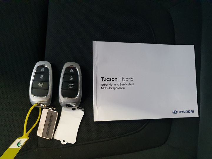 Photo 12 VIN: TMAJB812DNJ044421 - HYUNDAI TUCSON 