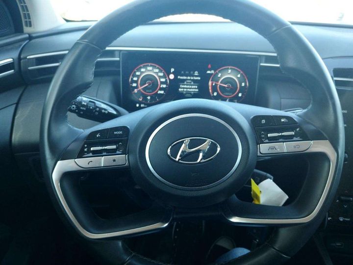 Photo 7 VIN: TMAJC81AGMJ105010 - HYUNDAI TUCSON 