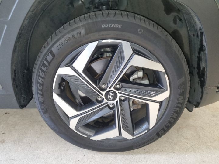 Photo 15 VIN: TMAJD812DNJ063069 - HYUNDAI TUCSON 