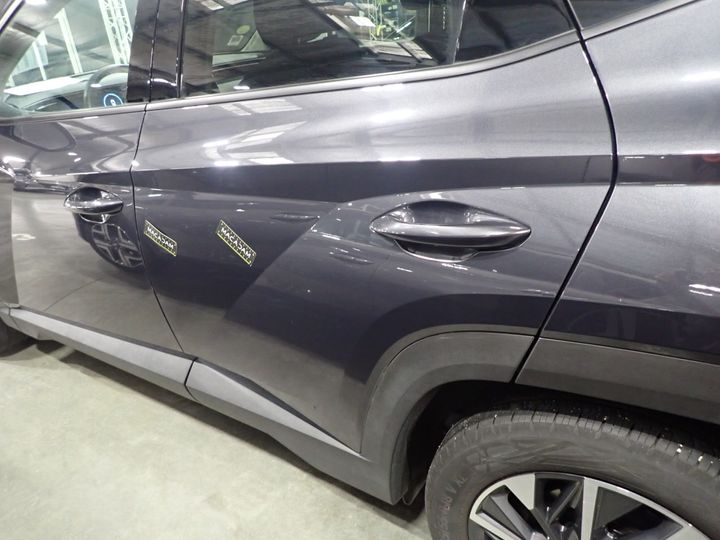 Photo 16 VIN: TMAJD81AGPJ289979 - HYUNDAI TUCSON 