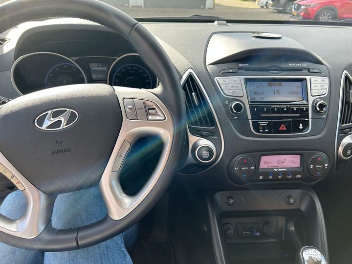 Photo 13 VIN: TMAJU81AADJ350132 - HYUNDAI IX35 