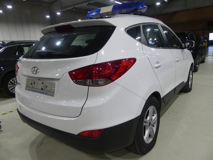 Photo 2 VIN: TMAJU81VACJ235202 - HYUNDAI IX35 