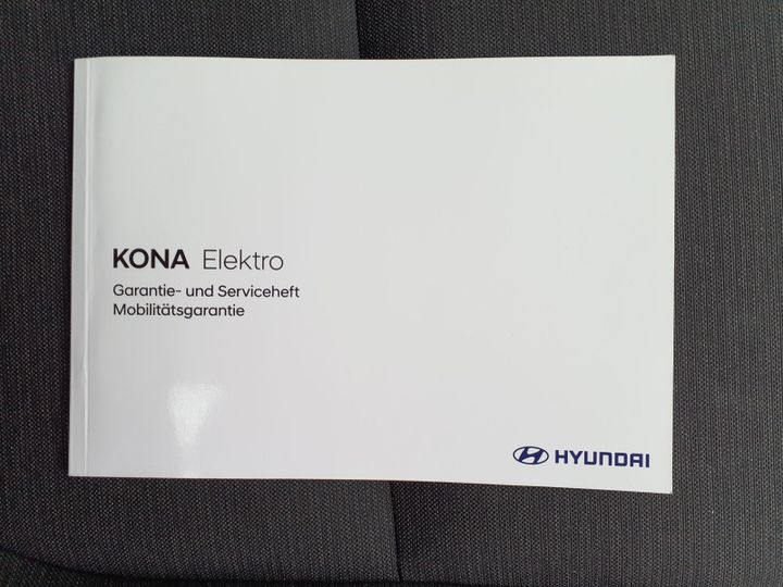 Photo 8 VIN: TMAK281HFNJ039276 - HYUNDAI KONA 