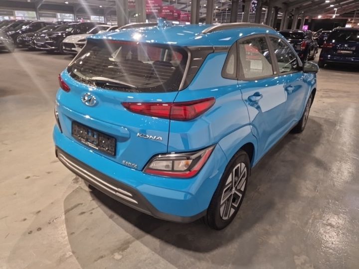 Photo 2 VIN: TMAK281HFNJ041781 - HYUNDAI KONA 