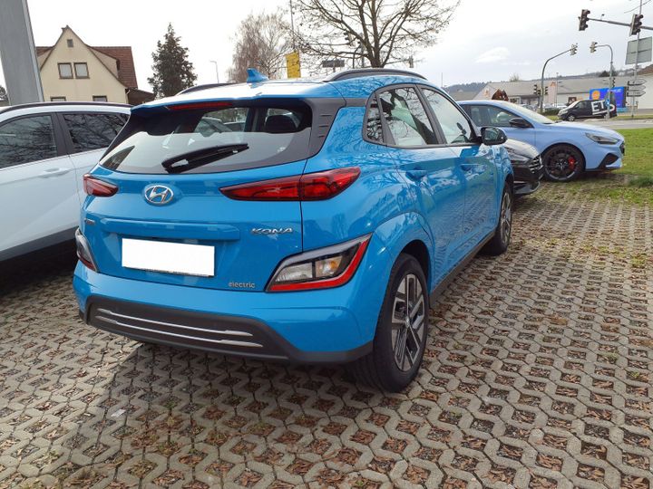 Photo 2 VIN: TMAK281HFNJ048801 - HYUNDAI KONA 