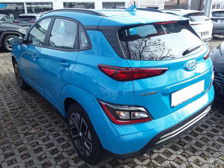 Photo 3 VIN: TMAK281HFNJ048803 - HYUNDAI KONA 