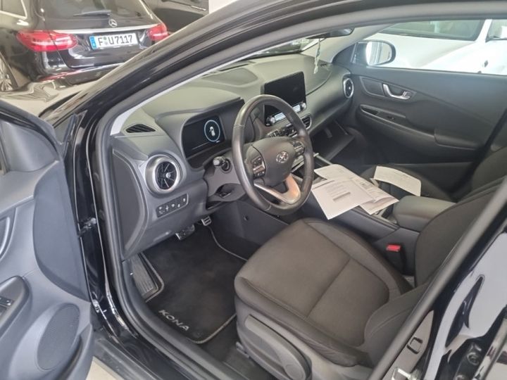 Photo 4 VIN: TMAK281HFNJ052287 - HYUNDAI KONA 