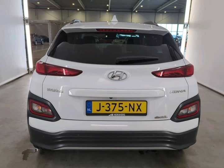 Photo 2 VIN: TMAK381GFLJ013667 - HYUNDAI KONA 