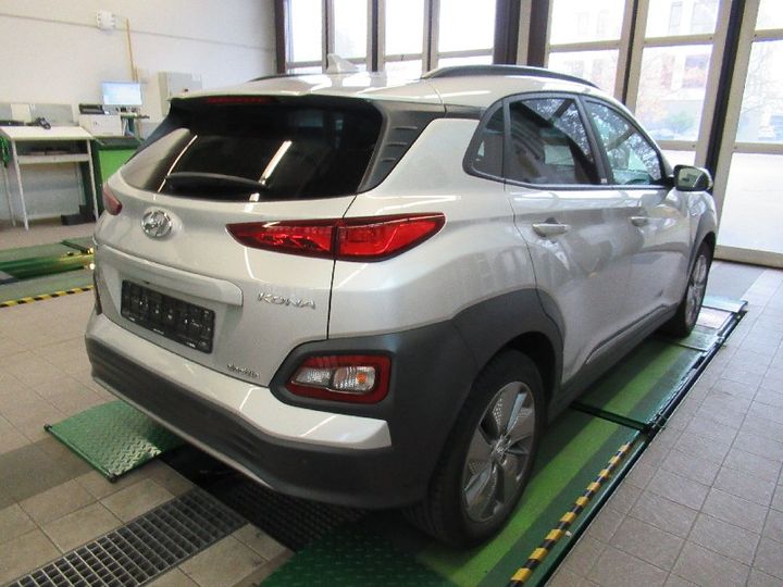 Photo 9 VIN: TMAK381GFLJ016796 - HYUNDAI KONA SUV 