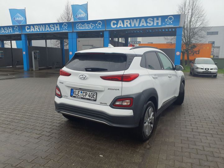 Photo 2 VIN: TMAK381GFLJ018956 - HYUNDAI KONA 