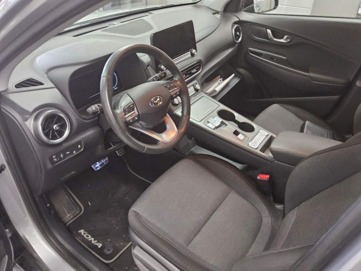 Photo 16 VIN: TMAK381GFNJ050521 - HYUNDAI KONA EV 