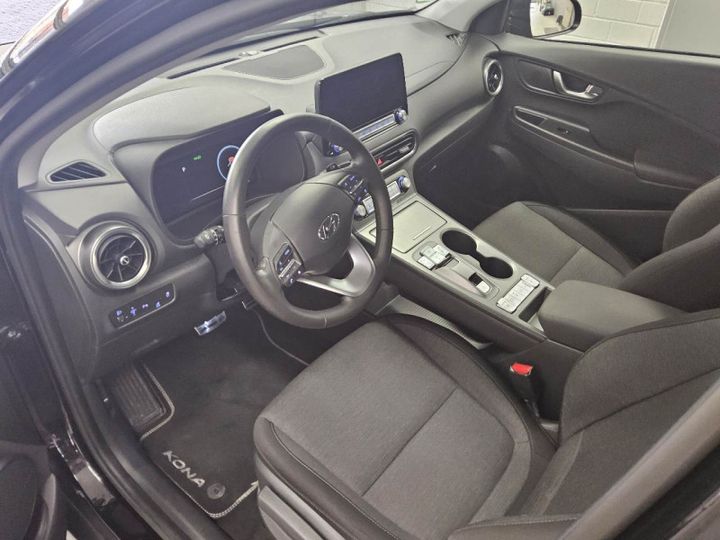 Photo 24 VIN: TMAK381HFNJ050904 - HYUNDAI KONA EV 