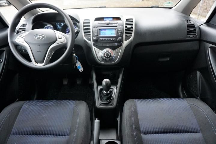 Photo 9 VIN: TMAPT81CADJ117454 - HYUNDAI IX20 MPV 