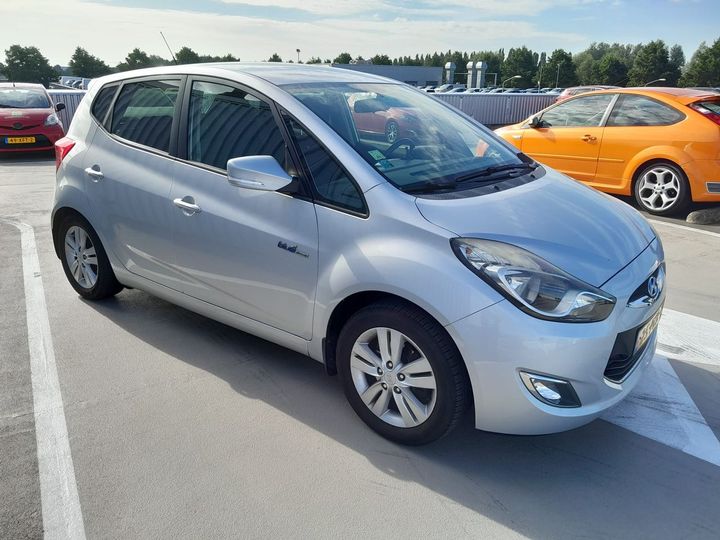 Photo 4 VIN: TMAPU81DABJ021089 - HYUNDAI IX20 