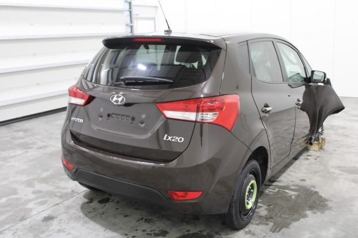 Photo 3 VIN: TMAPU81RAHJ243652 - HYUNDAI IX20 MPV 