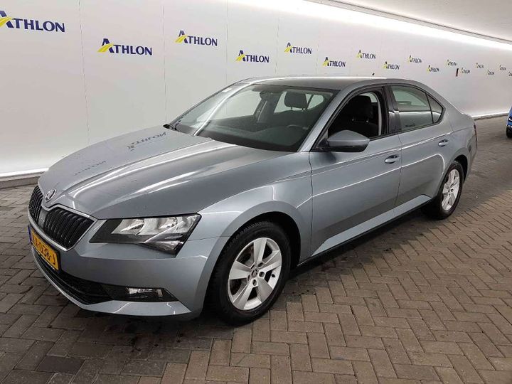 Photo 1 VIN: TMBAA9NP1H7507990 - SKODA SUPERB 