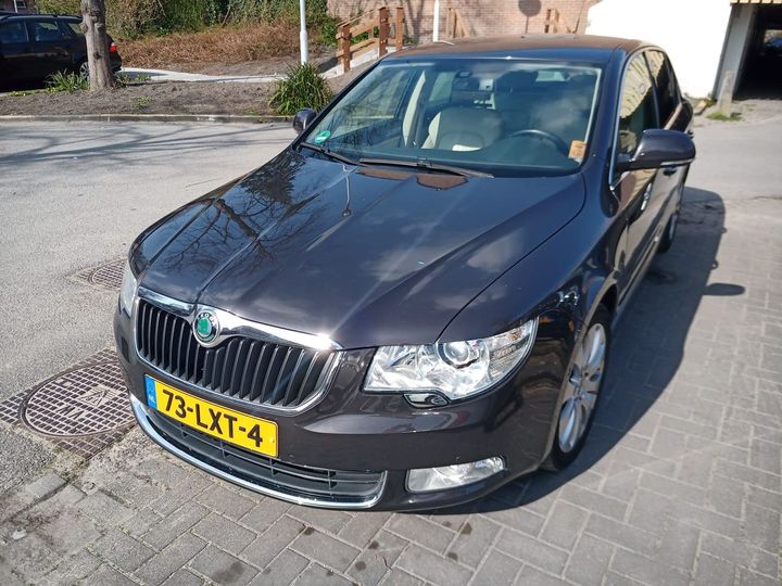 Photo 1 VIN: TMBAB73T1A9019456 - SKODA SUPERB 