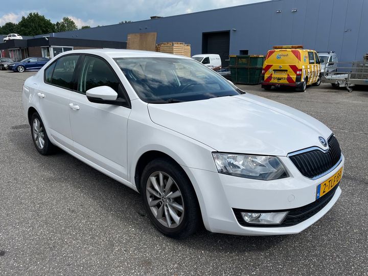 Photo 4 VIN: TMBAB9NE8E0176938 - SKODA OCTAVIA 