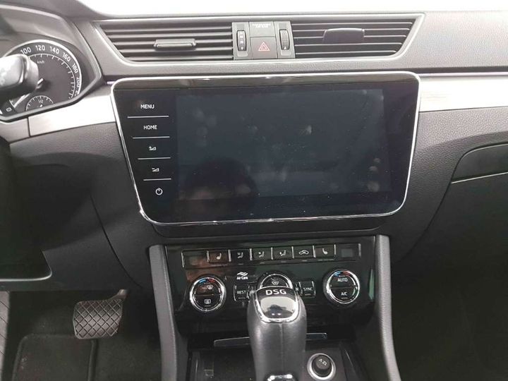 Photo 9 VIN: TMBAB9NP2J7557025 - SKODA SUPERB 