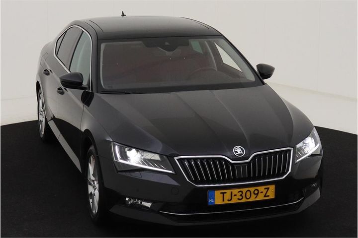 Photo 2 VIN: TMBAB9NP3J7568549 - SKODA SUPERB 