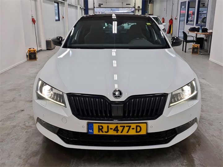 Photo 5 VIN: TMBAB9NP4J7541442 - SKODA SUPERB 