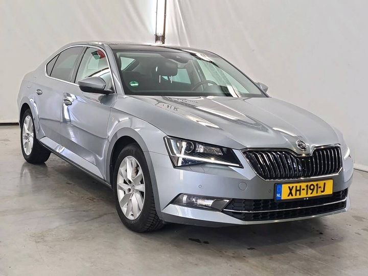 Photo 4 VIN: TMBAB9NP6J7559067 - SKODA SUPERB 