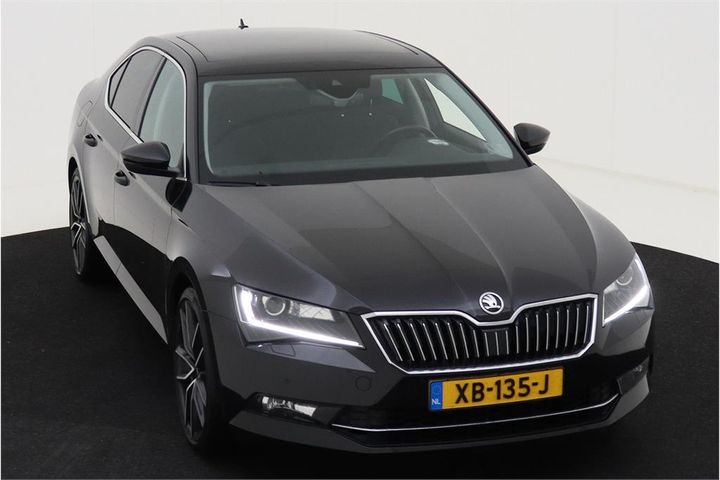 Photo 2 VIN: TMBAB9NP9J7596484 - SKODA SUPERB 