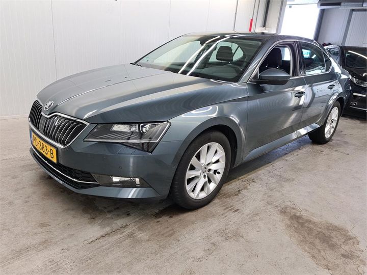 Photo 1 VIN: TMBAB9NPXH7550835 - SKODA SUPERB 