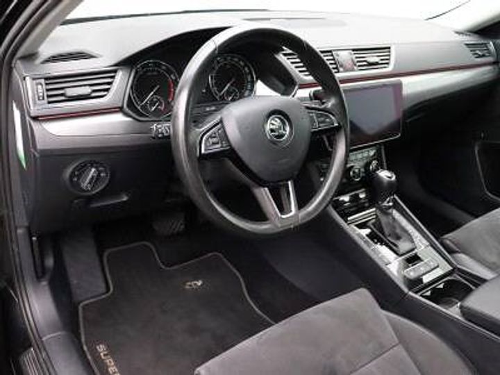 Photo 17 VIN: TMBAB9NPXJ7511801 - SKODA SUPERB 