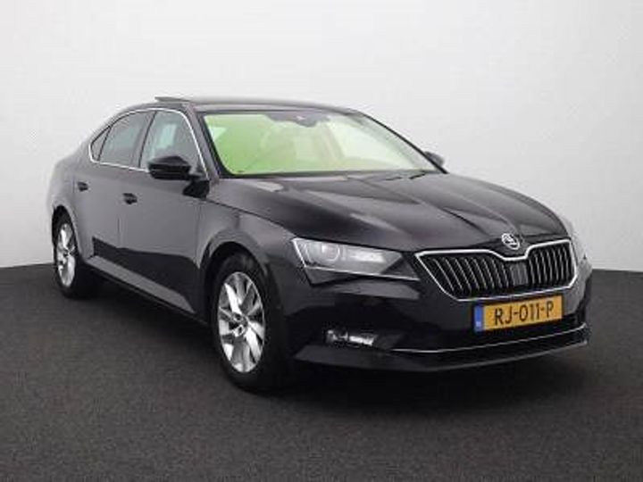 Photo 7 VIN: TMBAB9NPXJ7511801 - SKODA SUPERB 