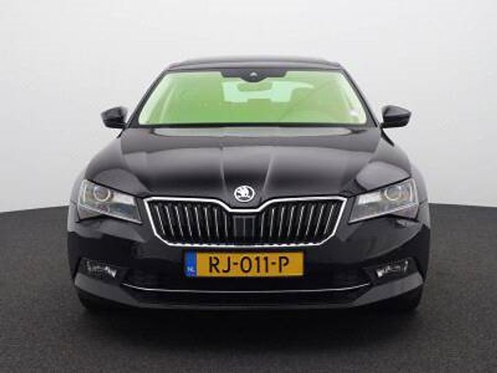 Photo 8 VIN: TMBAB9NPXJ7511801 - SKODA SUPERB 