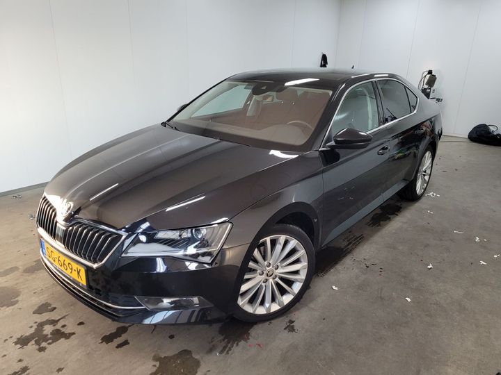 Photo 0 VIN: TMBAB9NPXJ7576213 - SKODA SUPERB 