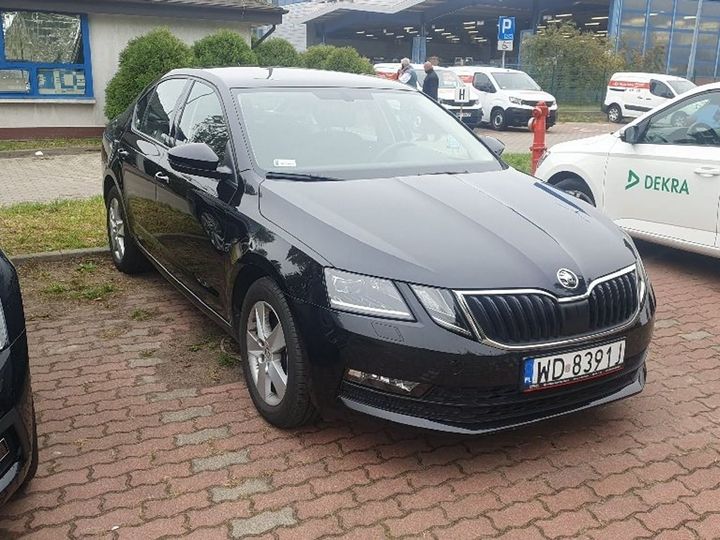 Photo 4 VIN: TMBAC7NE0J0076909 - SKODA OCTAVIA 