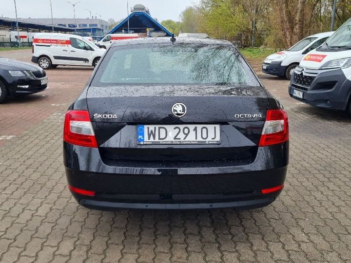 Photo 11 VIN: TMBAC7NE4J0020049 - SKODA OCTAVIA 