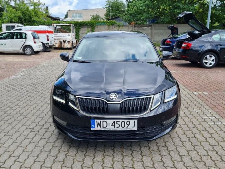 Photo 8 VIN: TMBAC7NE4J0045632 - SKODA OCTAVIA 