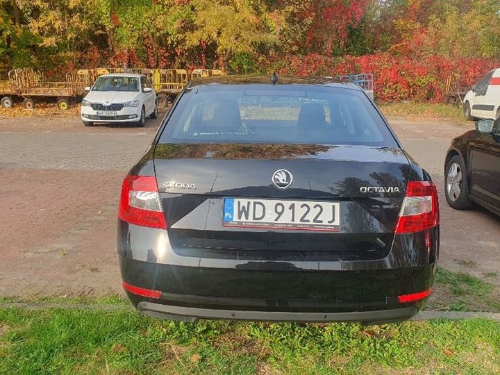 Photo 14 VIN: TMBAC7NE6J0074470 - SKODA OCTAVIA 