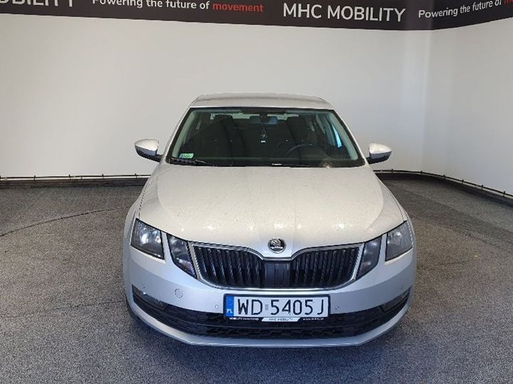 Photo 8 VIN: TMBAC7NE7J0069777 - SKODA OCTAVIA 