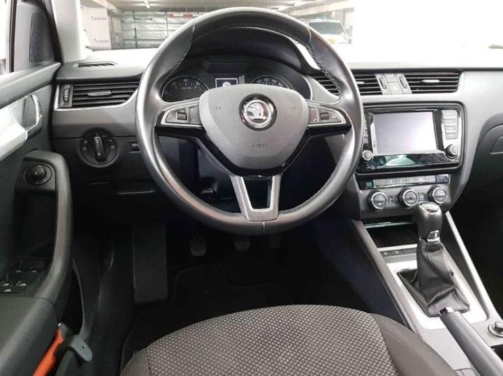 Photo 7 VIN: TMBAC7NE8H0050066 - SKODA OCTAVIA 