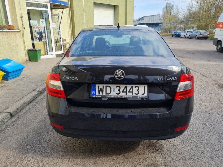 Photo 14 VIN: TMBAC7NE8J0018885 - SKODA OCTAVIA 